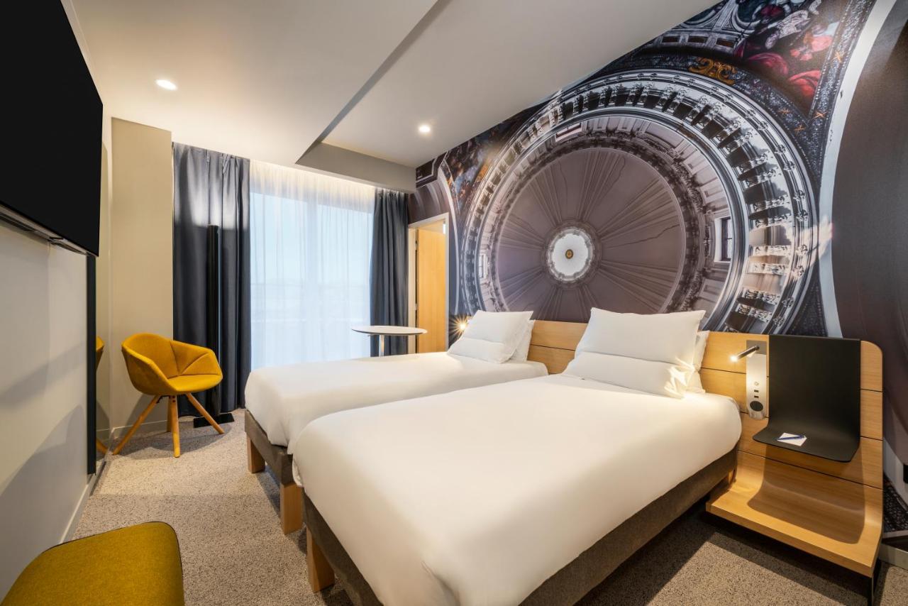 Novotel Paris 20 Belleville Eksteriør bilde
