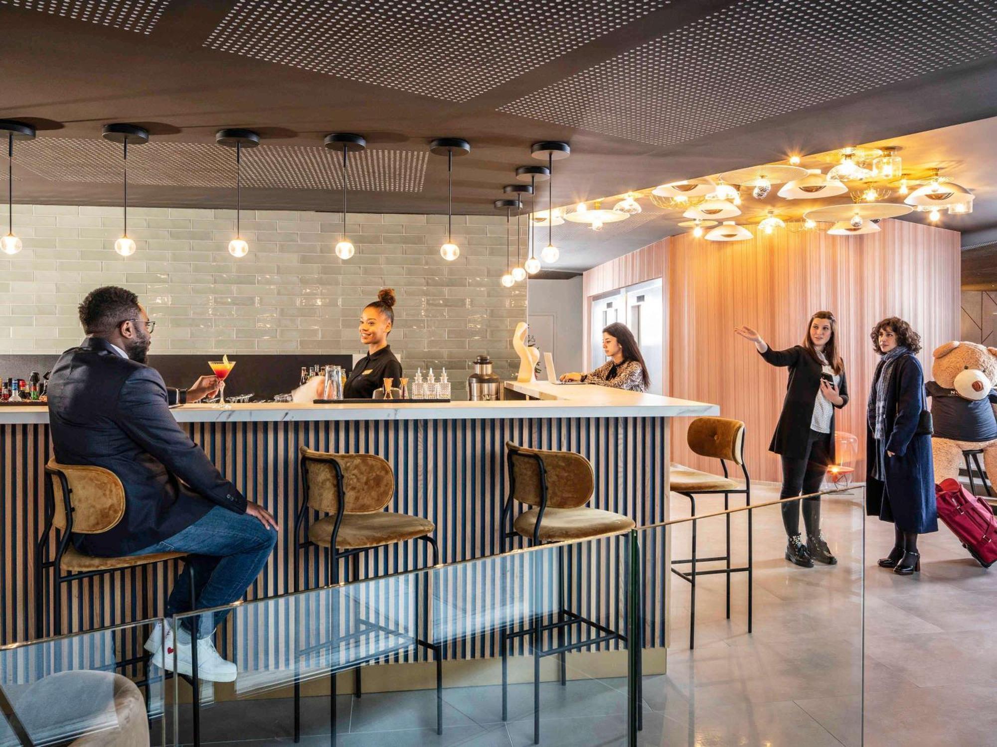 Novotel Paris 20 Belleville Eksteriør bilde